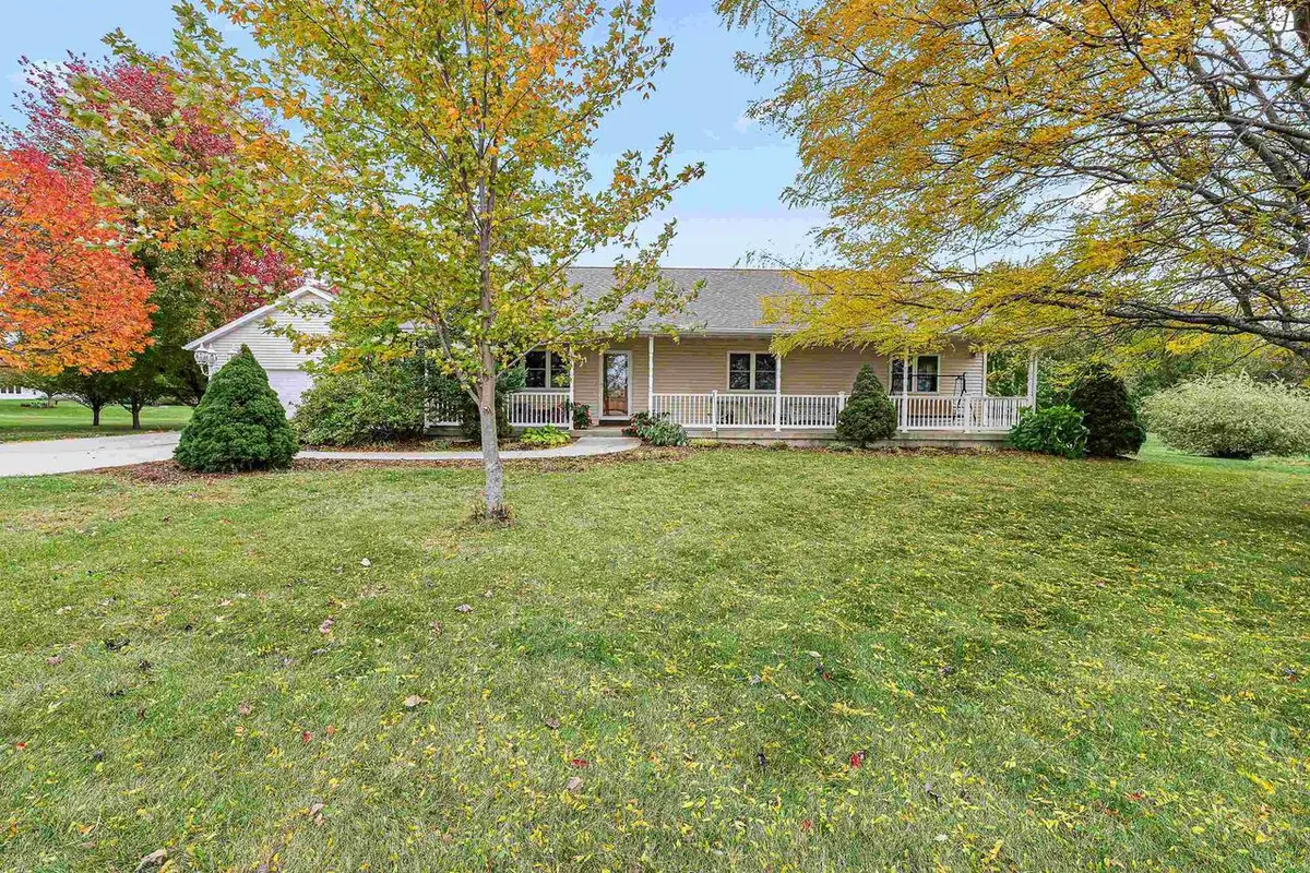 W9179 Sunset Bay Drive, Beaver Dam, WI 53916 - Image #1