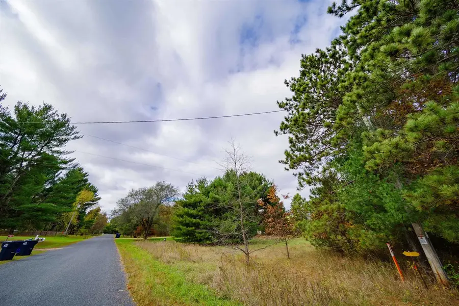 000 N Gale Drive, Wisconsin Dells, WI 53965 - Image #2