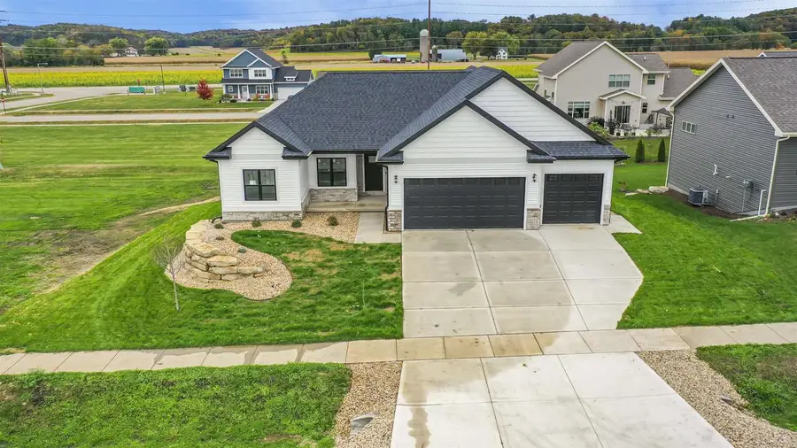 1417 Ridgetrail Drive, Cross Plains, WI 53528 - Image #3