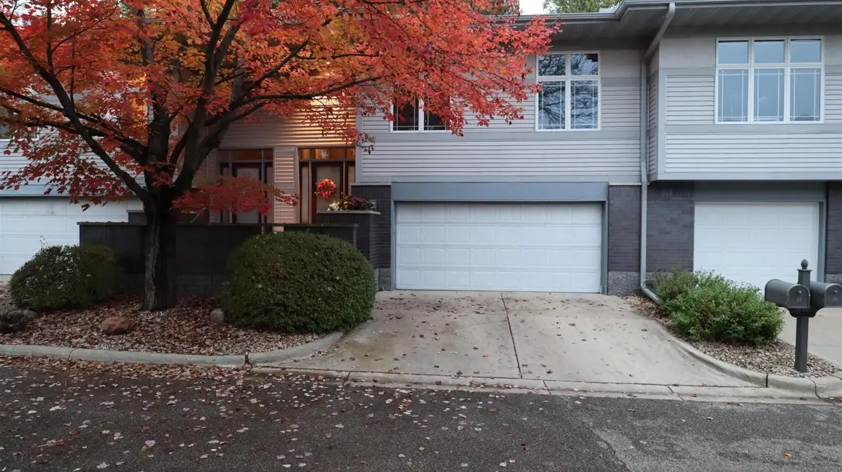 31 Deer Point Trail, Madison, WI 53719 - Image #1