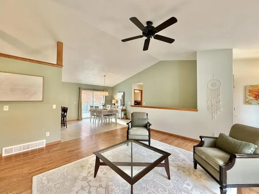 5065 N Walnut Grove Road, Milton, WI 53563 - Image #2