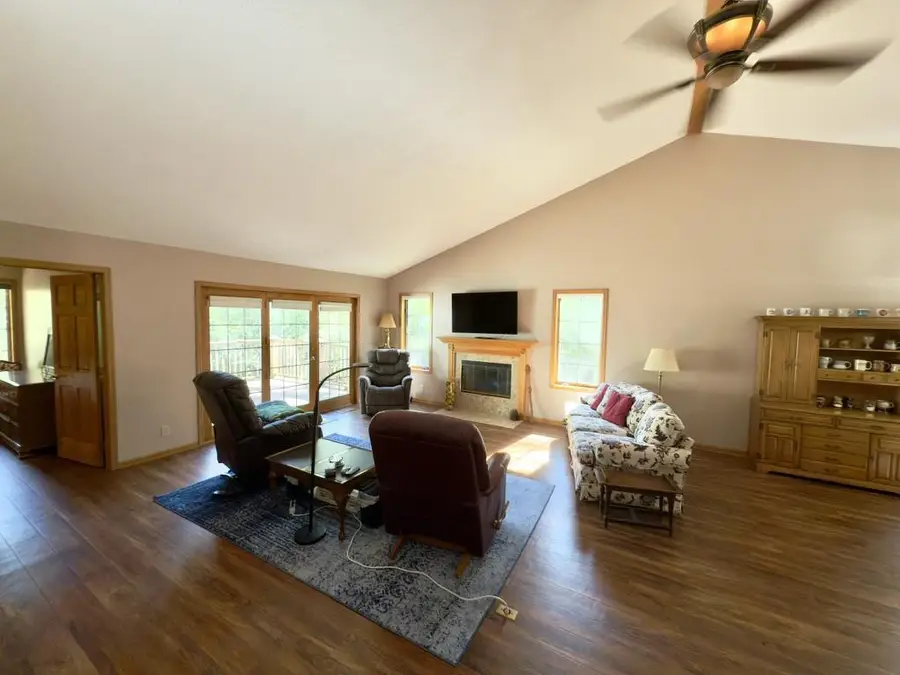 2116 W Crystal Springs Road, Janesville, WI 53545 - Image #3