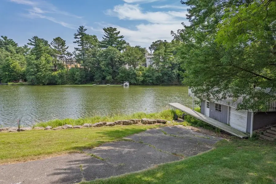 227 Sarrington Street, Wisconsin Dells, WI 53965 - Image #2