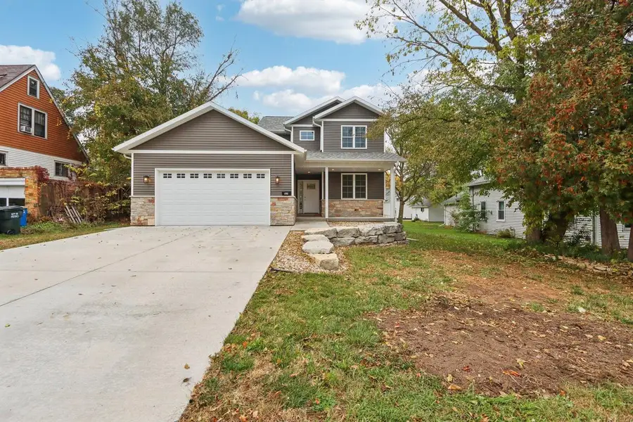 127 E Franklin Street, Portage, WI 53901 - Image #2