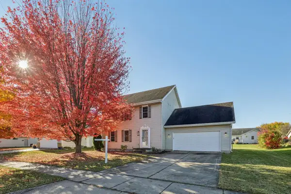 633 Stonehaven Drive, Sun Prairie, WI 53590