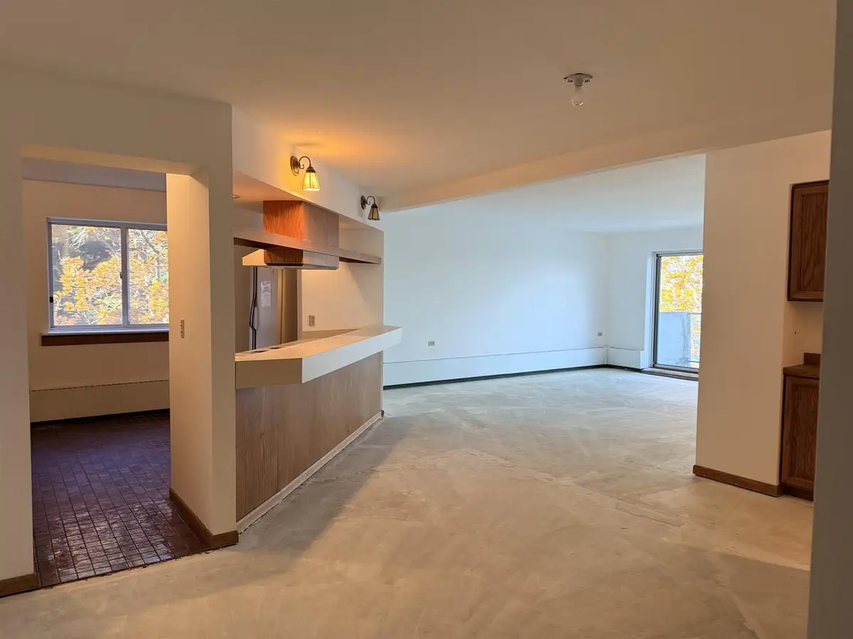 3100 Lake Mendota Drive #401, Madison, WI 53705 - Image #1