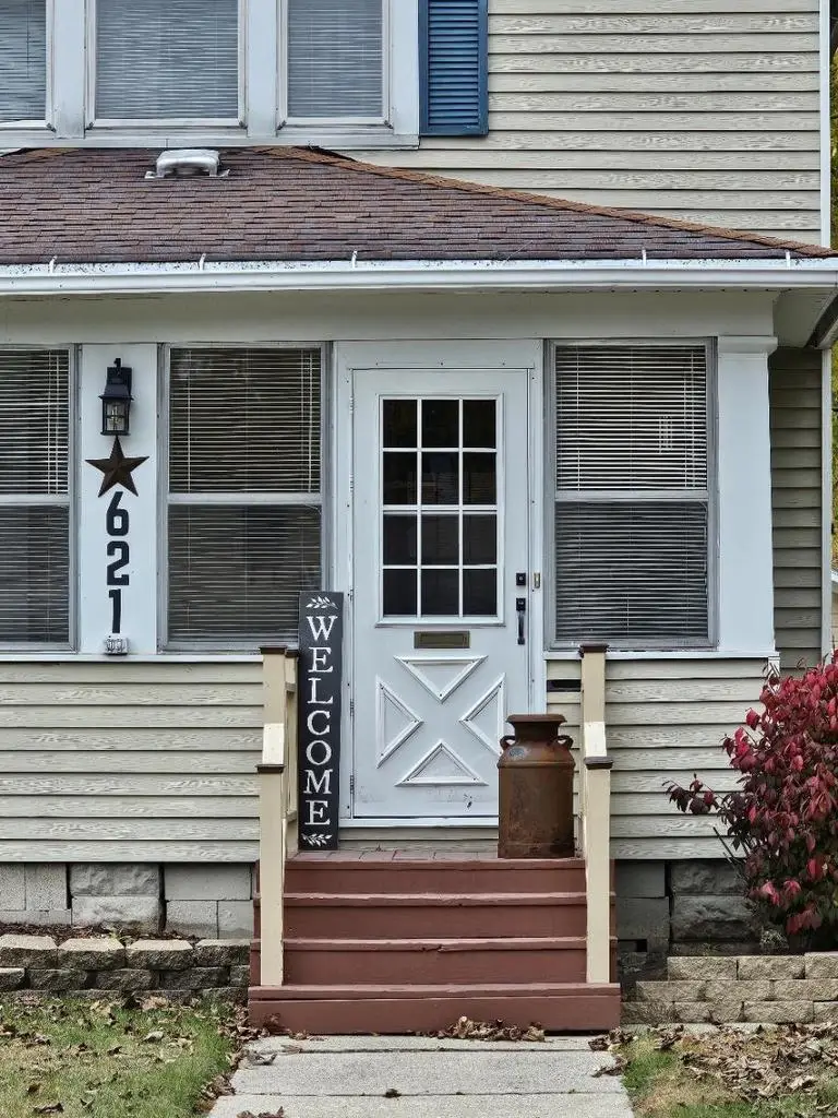 621 N Palm Street, Janesville, WI 53548 - Image #2