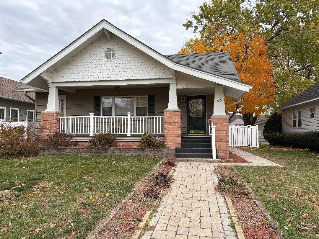 610 S Michigan Street, Prairie Du Chien, WI 53821 - Image #1