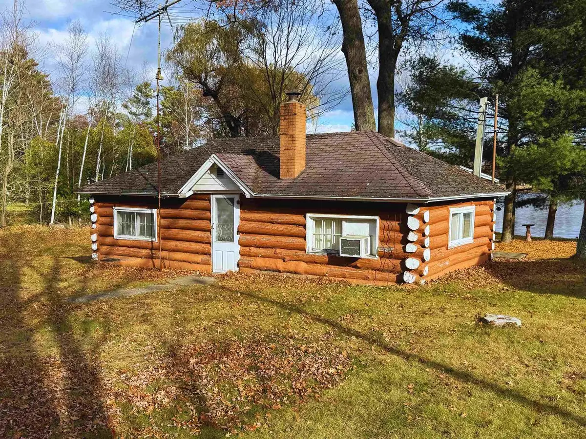 N3056 River Bend Drive, Peshtigo, WI 54157 - Image #1