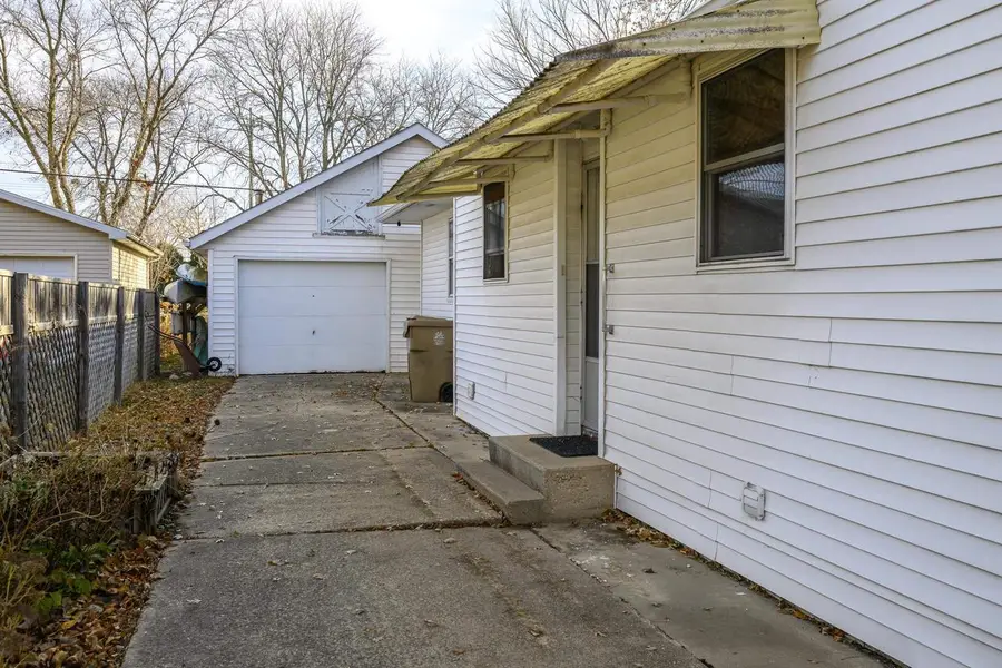 809-811 Fairmont Avenue, Madison, WI 53714 - Image #3