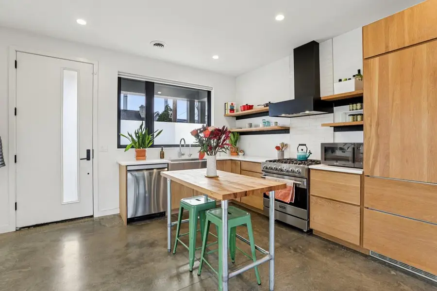 256 Waubesa Street, Madison, WI 53704 - Image #3