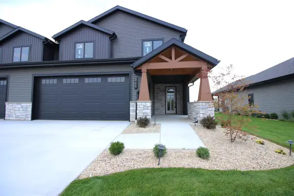 365 Ridge View Drive #15, Milton, WI 53563