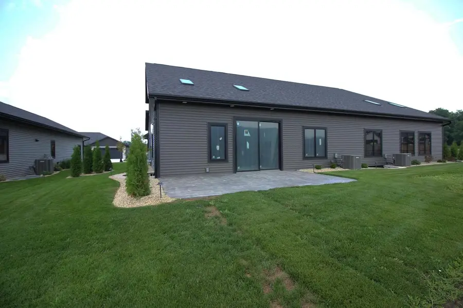 365 Ridge View Drive #15, Milton, WI 53563 - Image #2