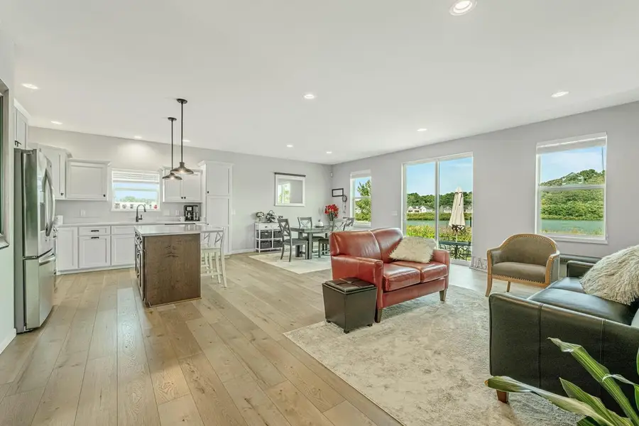 2006 AUTUMN LAKE Parkway, Madison, WI 53718 - Image #2