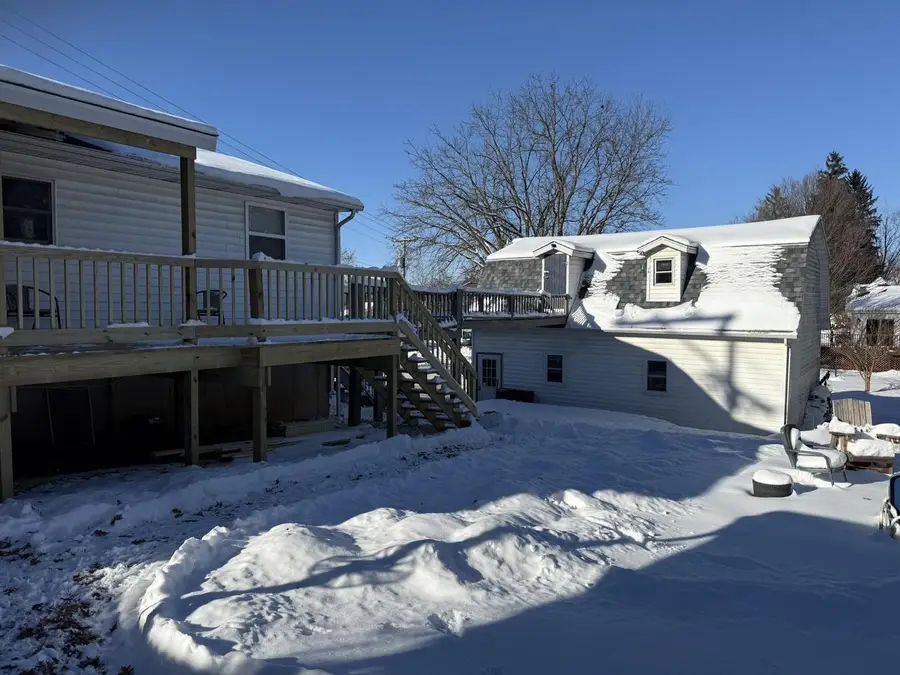 825 Fountain Street, Mineral Point, WI 53565 - Image #3