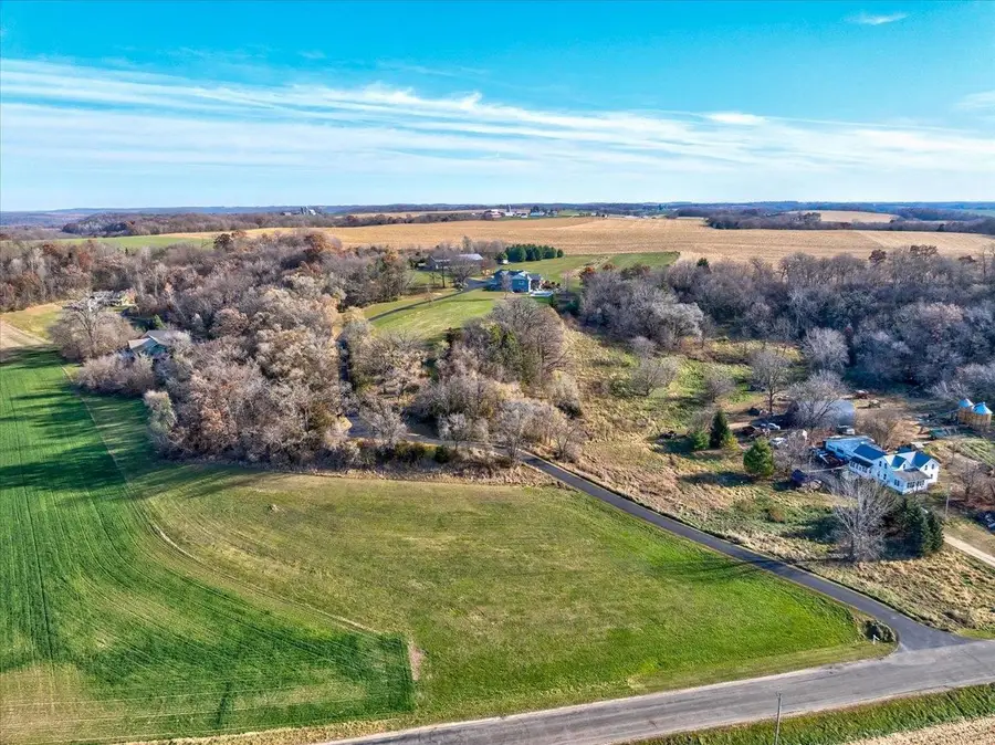 8044 Lueth Road, Sauk City, WI 53583 - Image #2