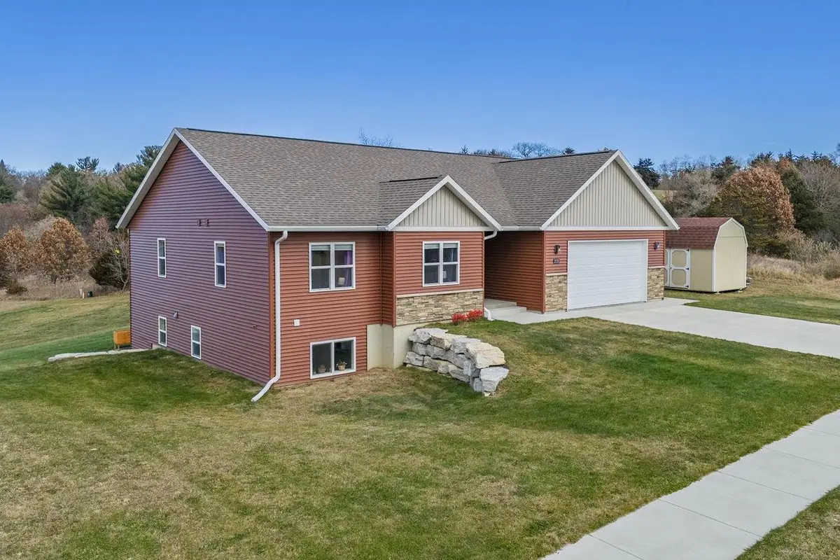 2131 Woodland Trail, Reedsburg, WI 53959 - Image #1