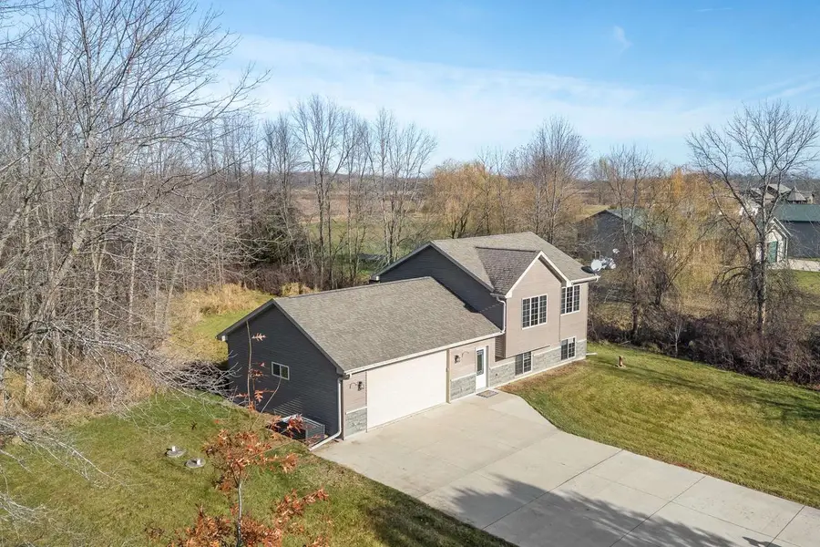 W2078 Buttercup Avenue, Berlin, WI 54923 - Image #2