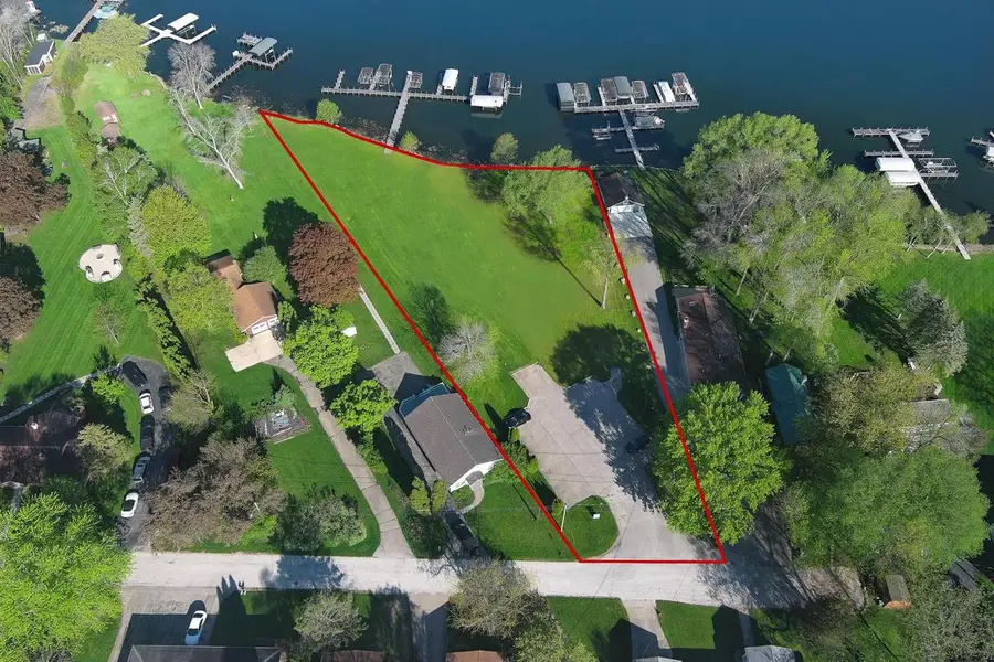 413 Strauss unit 1 Avenue, Green Lake, WI 54941 - Image #2