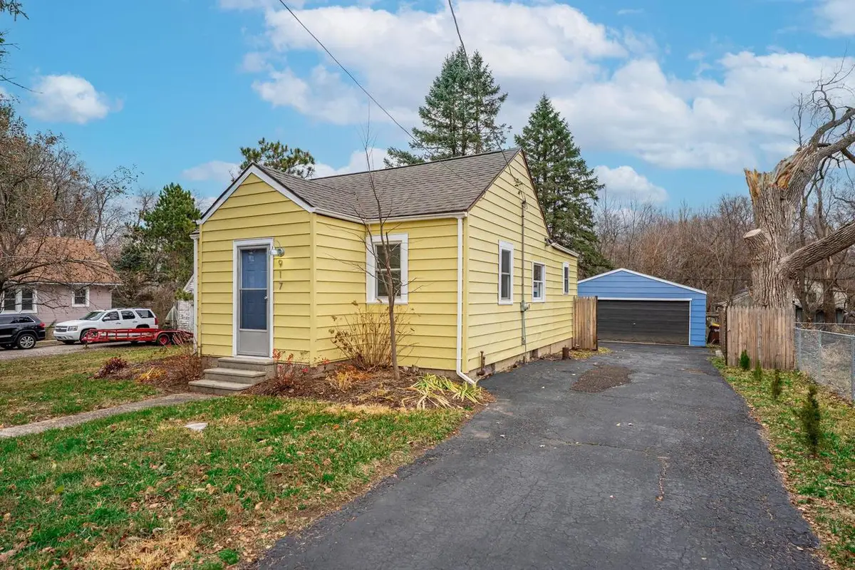 917 WILLARD Avenue, Rockford, IL 61101 - #1
