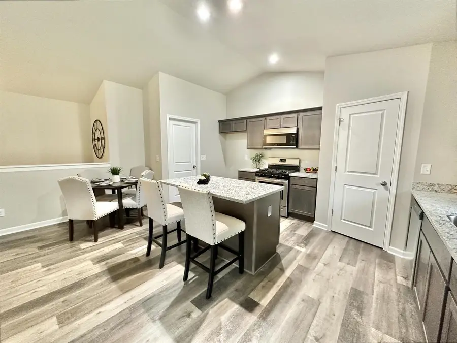 1714 S Willard Avenue, Janesville, WI 53546 - Image #2