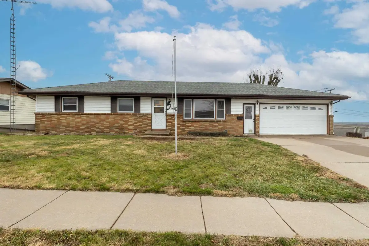 263 Saint Ann Avenue, Dickeyville, WI 53808 - #1