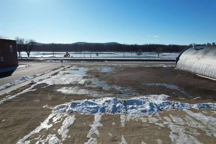 205 Frederick Street, Cassville, WI 53806 - Image #2