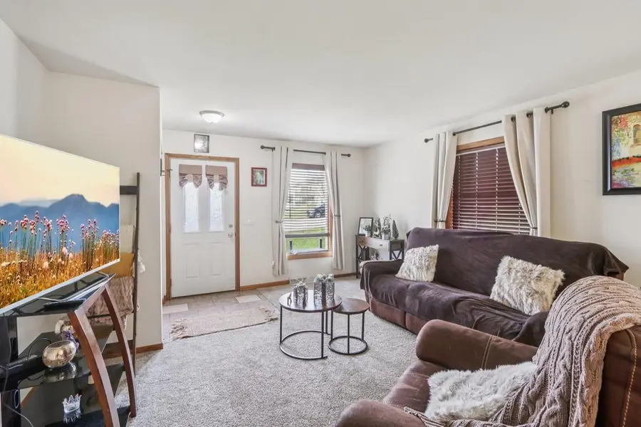 209-211 Buechner Drive, Mount Horeb, WI 53572 - #3