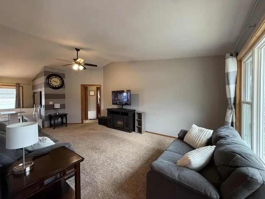 1419 Dayton Drive, Janesville, WI 53546 - Image #3