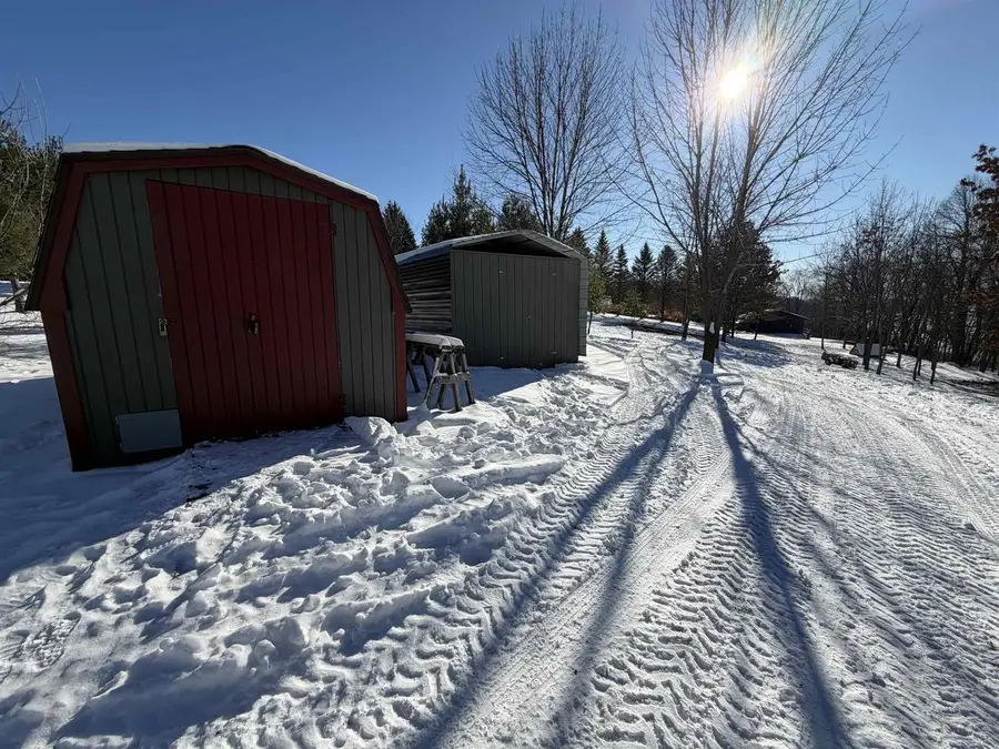 20549 Big Timber Ridge Road, Eastman, WI 54626 - Image #3