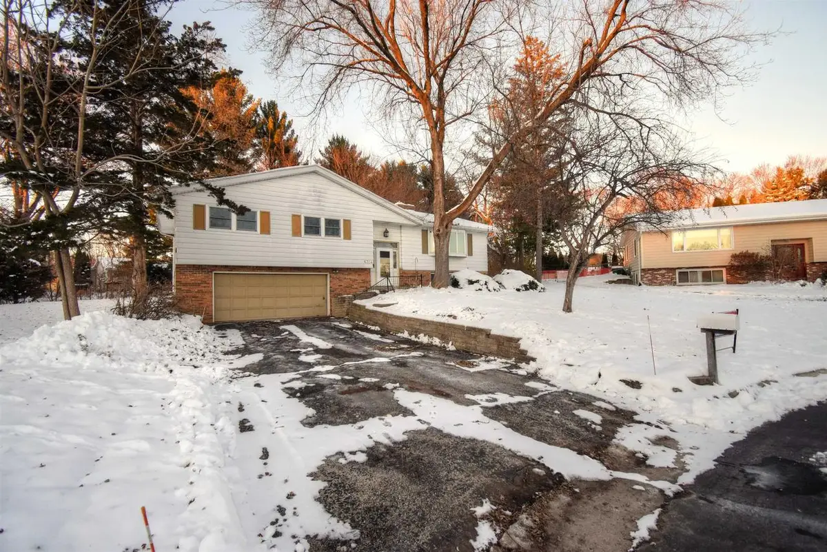 6324 Crestwood Circle, McFarland, WI 53558 - Image #1