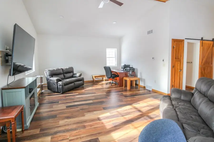 W9350 Oakland Road, Cambridge, WI 53523 - Image #3