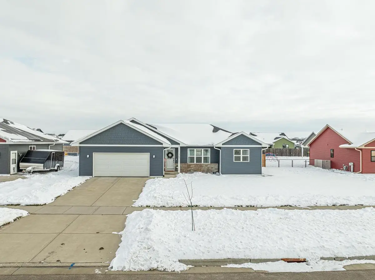 364 S 7th Street, Evansville, WI 53536 - Image #1