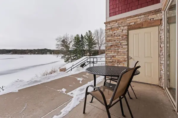 680 E Hiawatha Drive #407, Wisconsin Dells, WI 53965