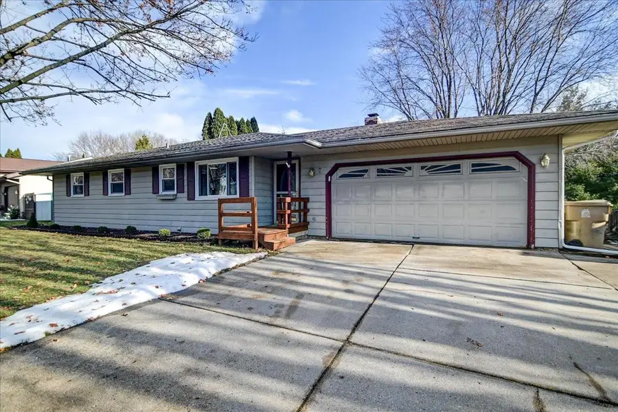 7 La Crescenta Circle, Madison, WI 53716 - Image #2