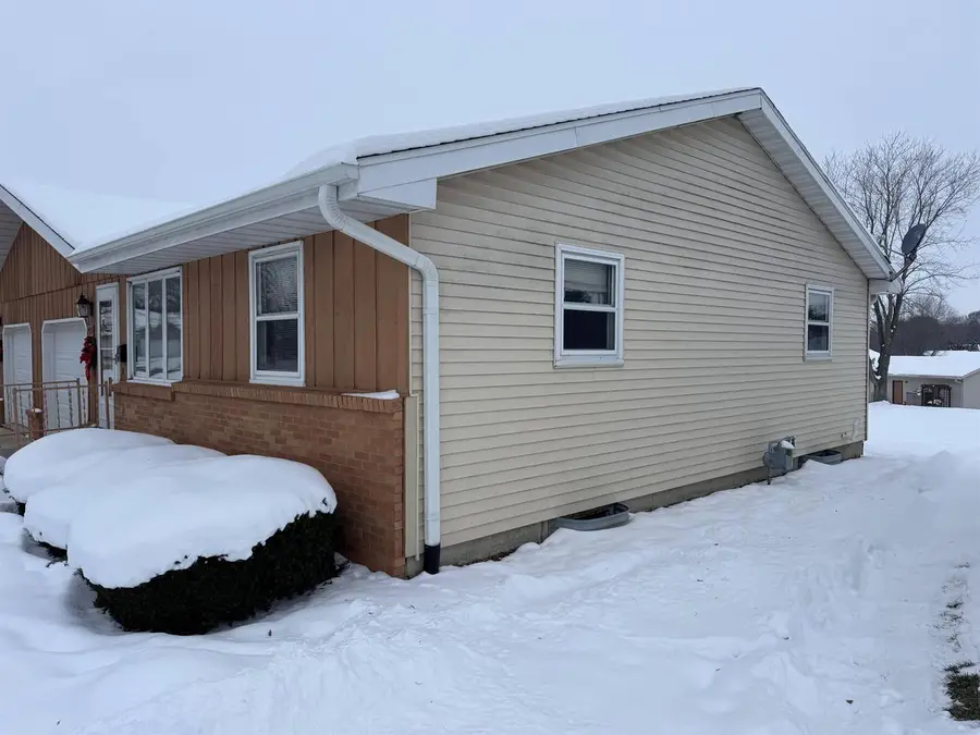 2715 6th Avenue, Monroe, WI 53566 - Image #2