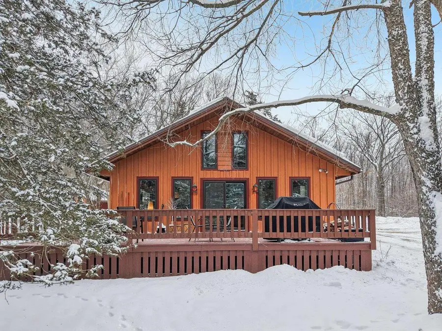 S5315 Sleepy Hollow Road, Baraboo, WI 53913 - Image #2