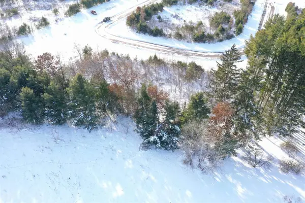 Lot 7 Holzem Circle, Wisconsin Dells, WI 53965