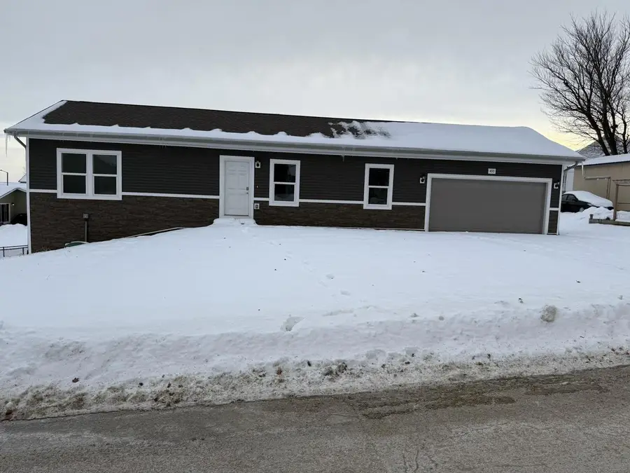 400 7th Street, Mineral Point, WI 53565 - Image #2