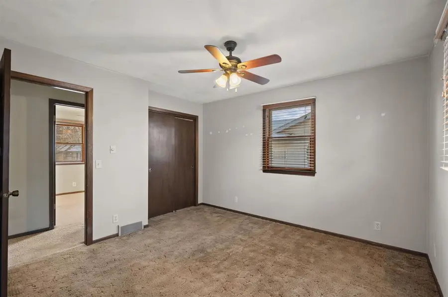 700 Shu Lar Lane, Clinton, WI 53525 - Image #3