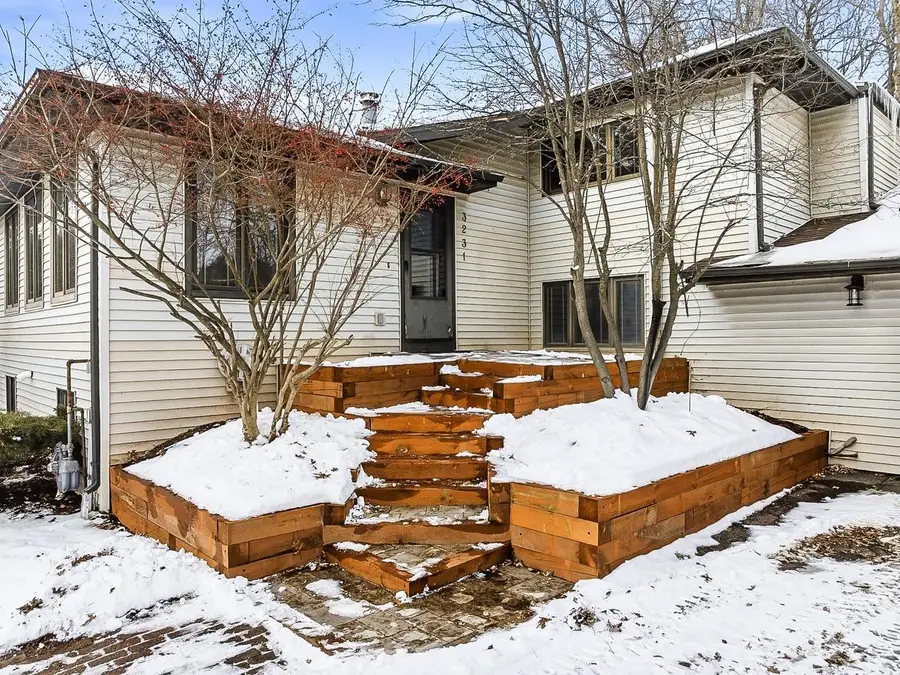 3231 Freeway Court, McFarland, WI 53558 - Image #2