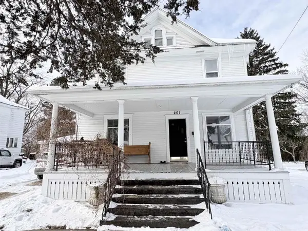 201 N Grove Street, Reedsburg, WI 53959