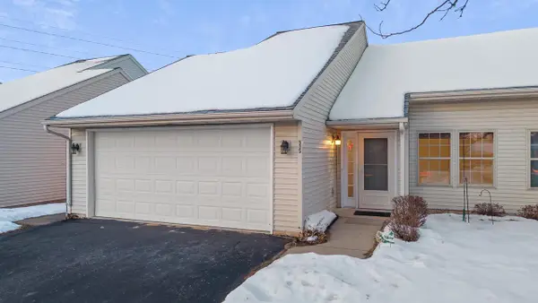 535 E Slifer Street, Portage, WI 53901