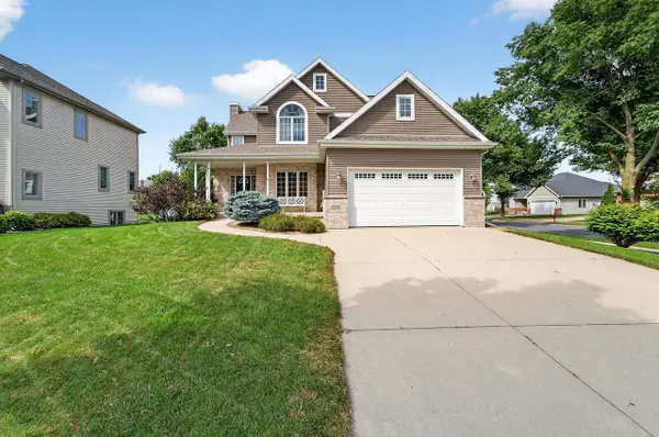 1 Fawn Ridge Circle, Middleton, WI 53562