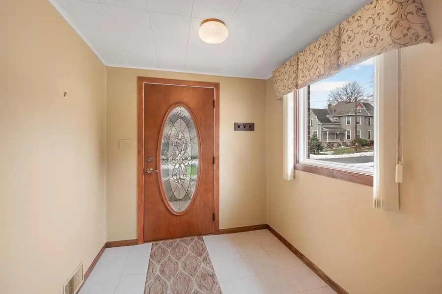 205 W Cherry Street, Fox Lake, WI 53933 - Image #2