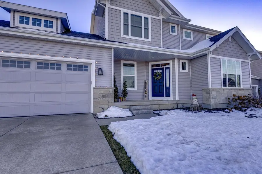 9635 Tawny Acorn Drive, Verona, WI 53593 - Image #2