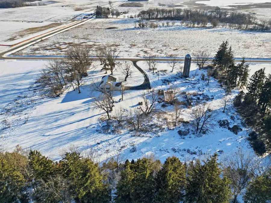 W5938 Hall Road, Poynette, WI 53955 - #2