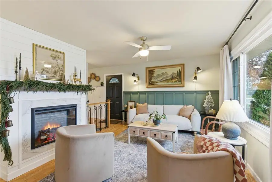 127 Thomson Lane, Oregon, WI 53575 - Image #2