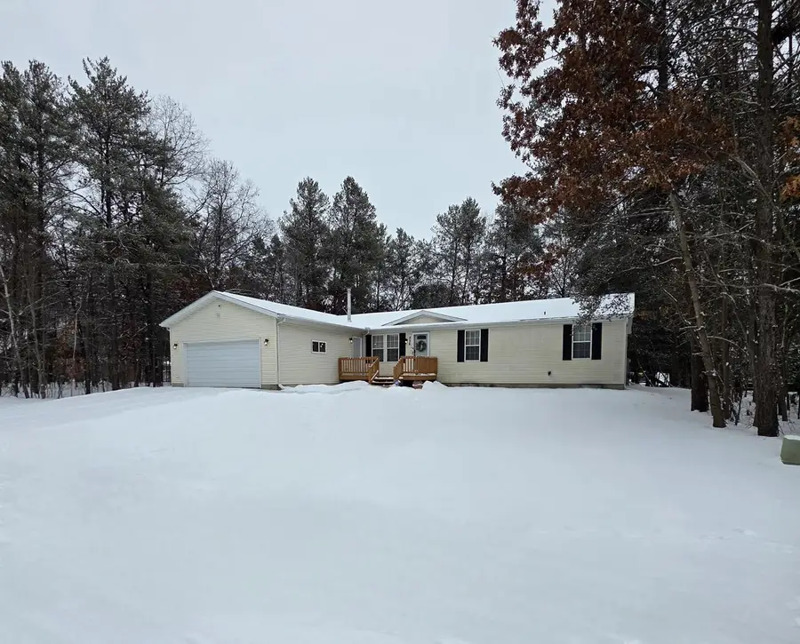 256 Dogwood Lane, Wisconsin Dells, WI 53965 - Image #2