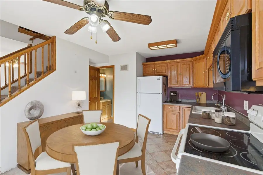 528 East Bluff, Madison, WI 53704 - Image #3